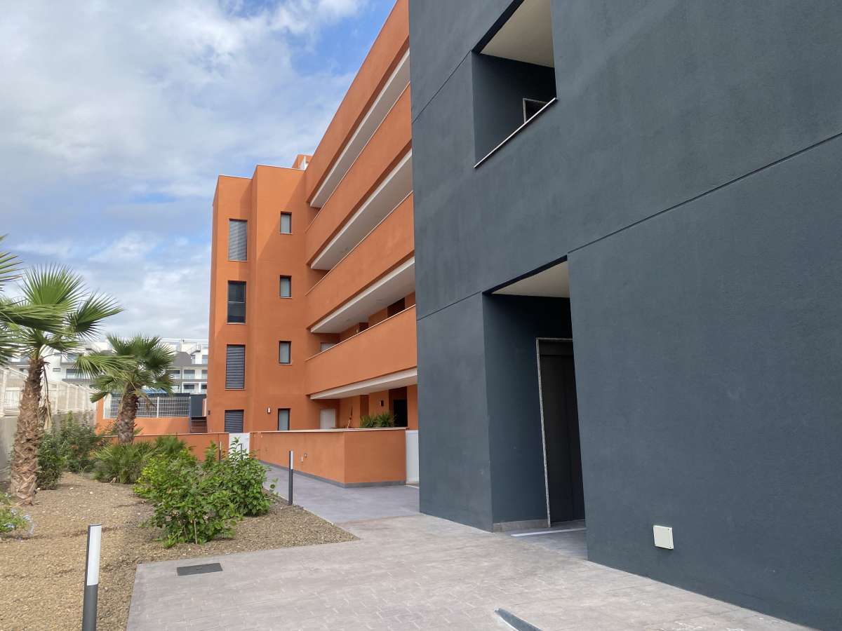 Apartamento con 2 habitaciones y piscina comunitaria en Palapagolf - Villamartín