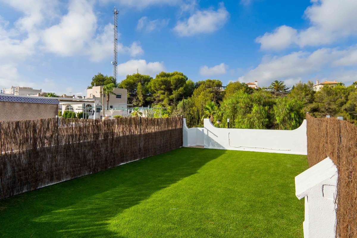 Casa de 2 dormitorios recién renovada en Blue Lagoon - Villamartín